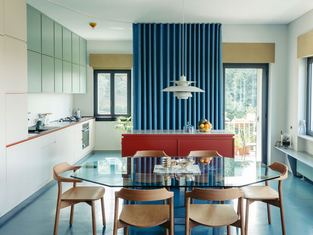 Room divider curtain